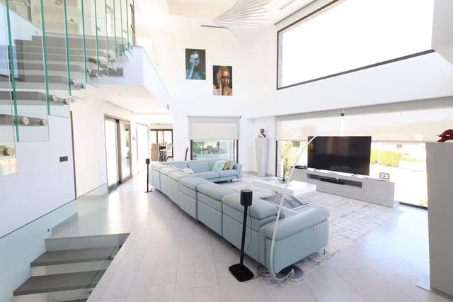5 bedroom Villa for sale in Cap Martí - El Tossalet - Pinomar, Javea / Xàbia with pool garage - € 2,499,000 (Ref: 9818971)