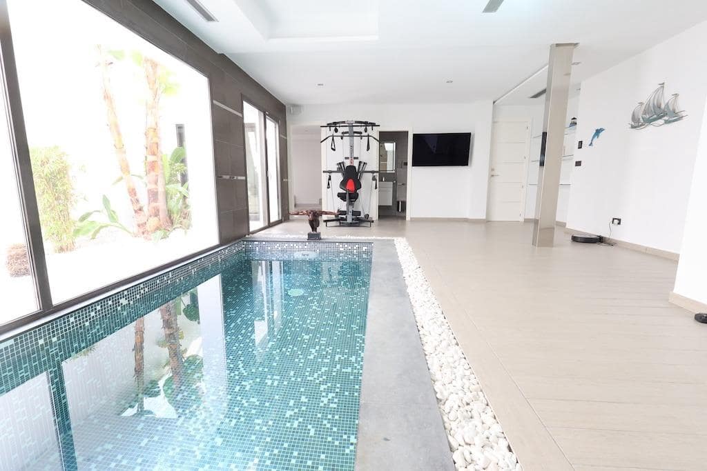 5 bedroom Villa for sale in Javea / Xabia with pool garage - € 2,499,000 (Ref: 9818971)