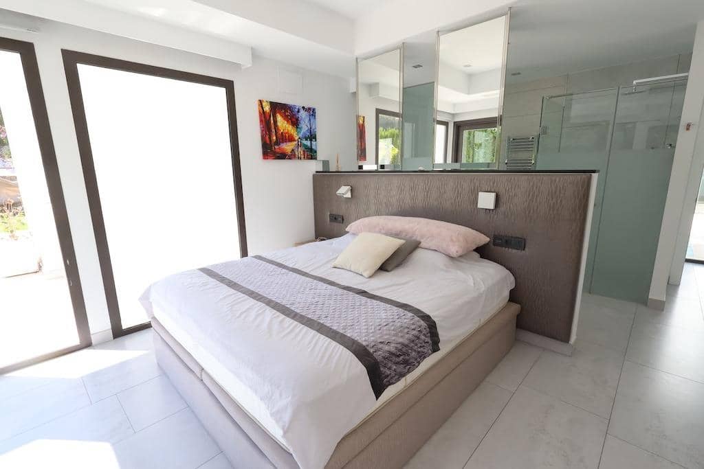 5 bedroom Villa for sale in Javea / Xabia with pool garage - € 2,499,000 (Ref: 9818971)