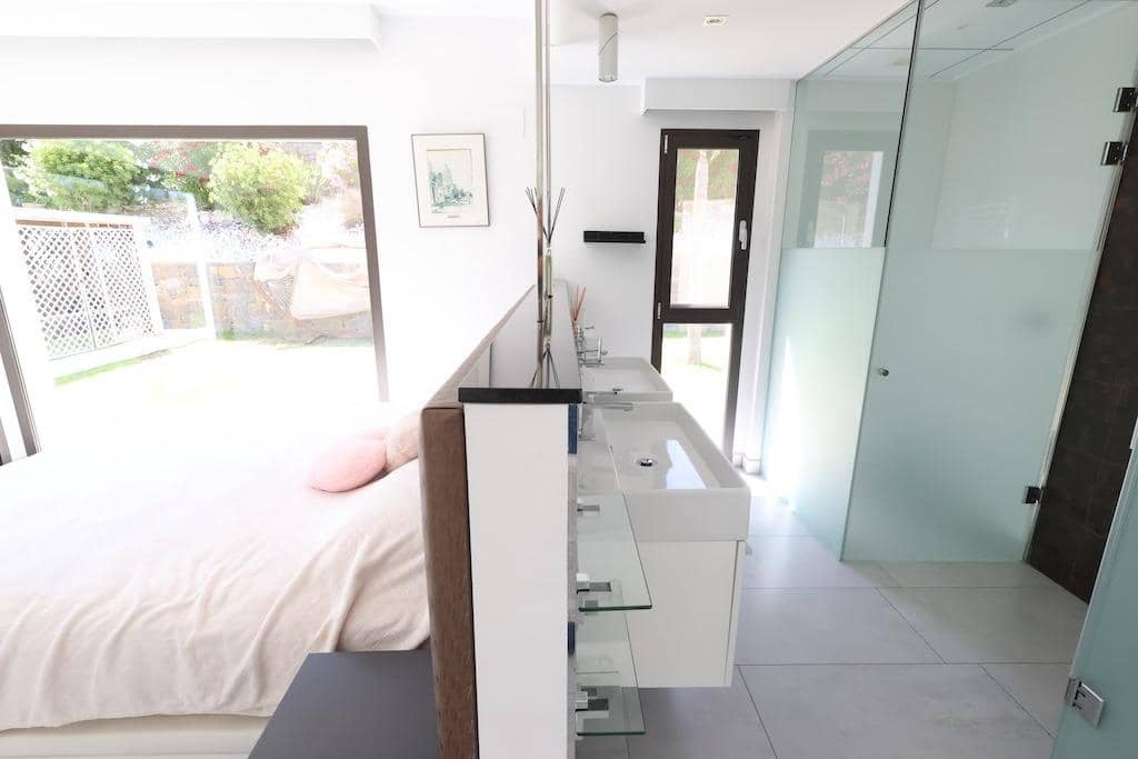 5 bedroom Villa for sale in Javea / Xabia with pool garage - € 2,499,000 (Ref: 9818971)