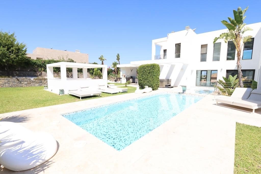 5 bedroom Villa for sale in Javea / Xabia with pool garage - € 2,499,000 (Ref: 9818971)