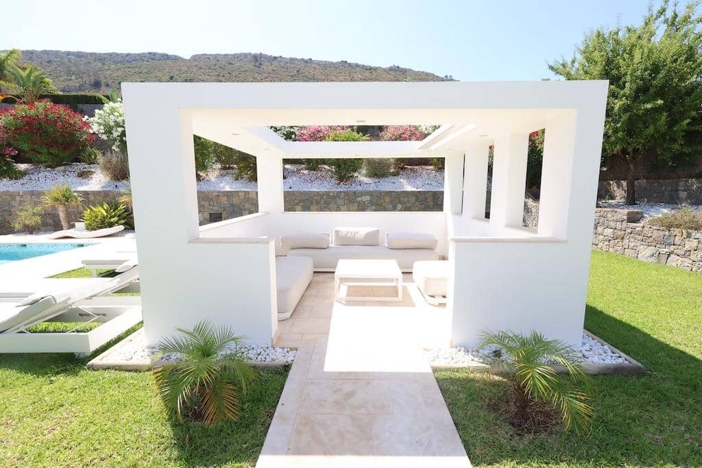 5 bedroom Villa for sale in Javea / Xabia with pool garage - € 2,499,000 (Ref: 9818971)