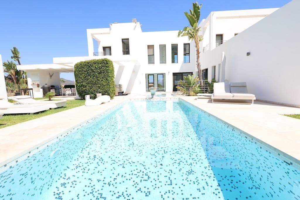 5 bedroom Villa for sale in Javea / Xabia with pool garage - € 2,499,000 (Ref: 9818971)