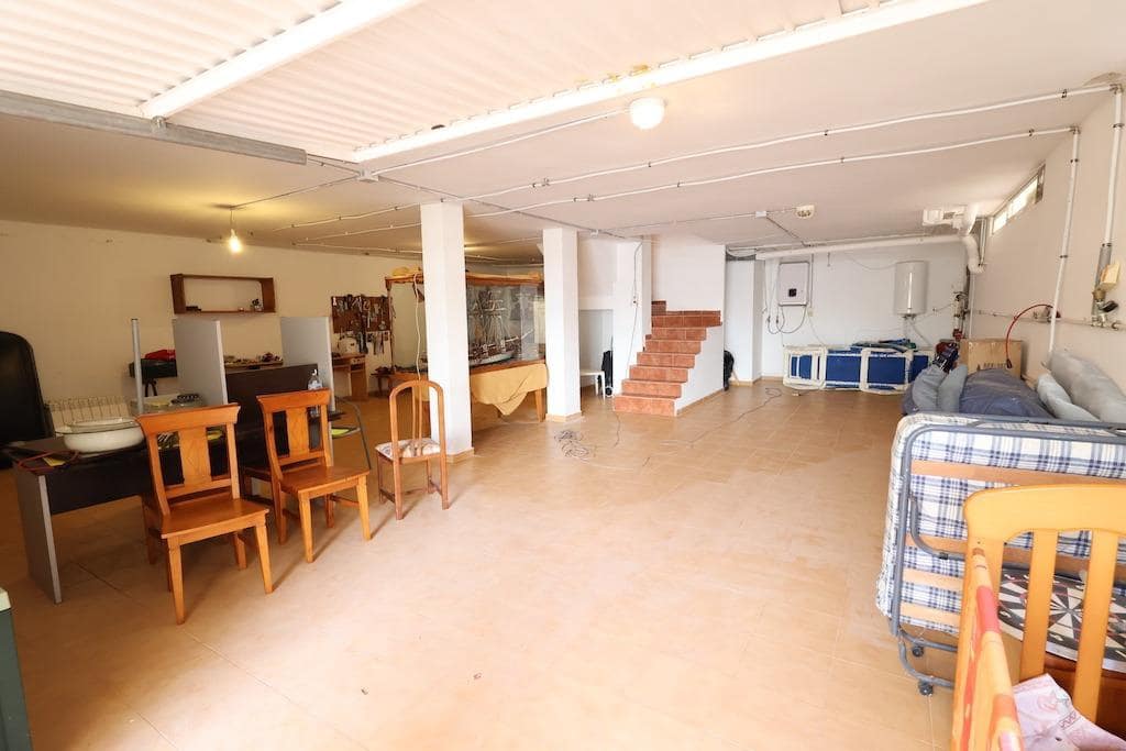 4 makuuhuone Huvila myytävänä paikassa Orihuela Costa mukana uima-altaan 
autotalli - 555 000 € (Ref: 9818975)