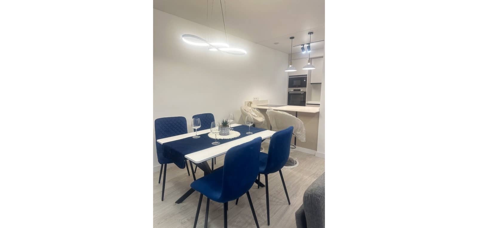 2 slaapkamer Appartement te koop in Torrevieja - € 265.000 (Ref: 9818995)