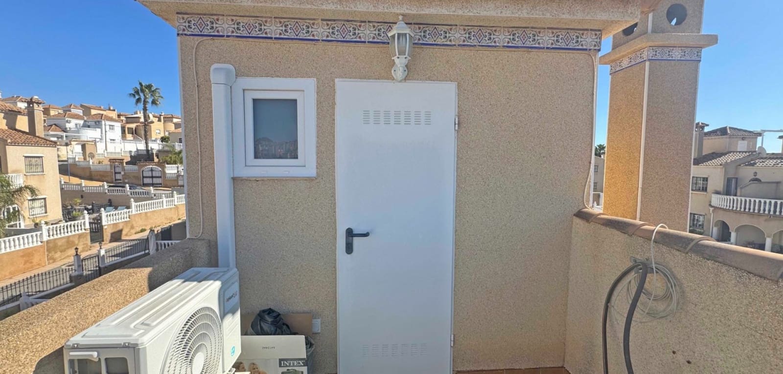 2 soveværelse Byhus til salg i Orihuela Costa med swimmingpool - € 279.900 (Ref: 9818996)