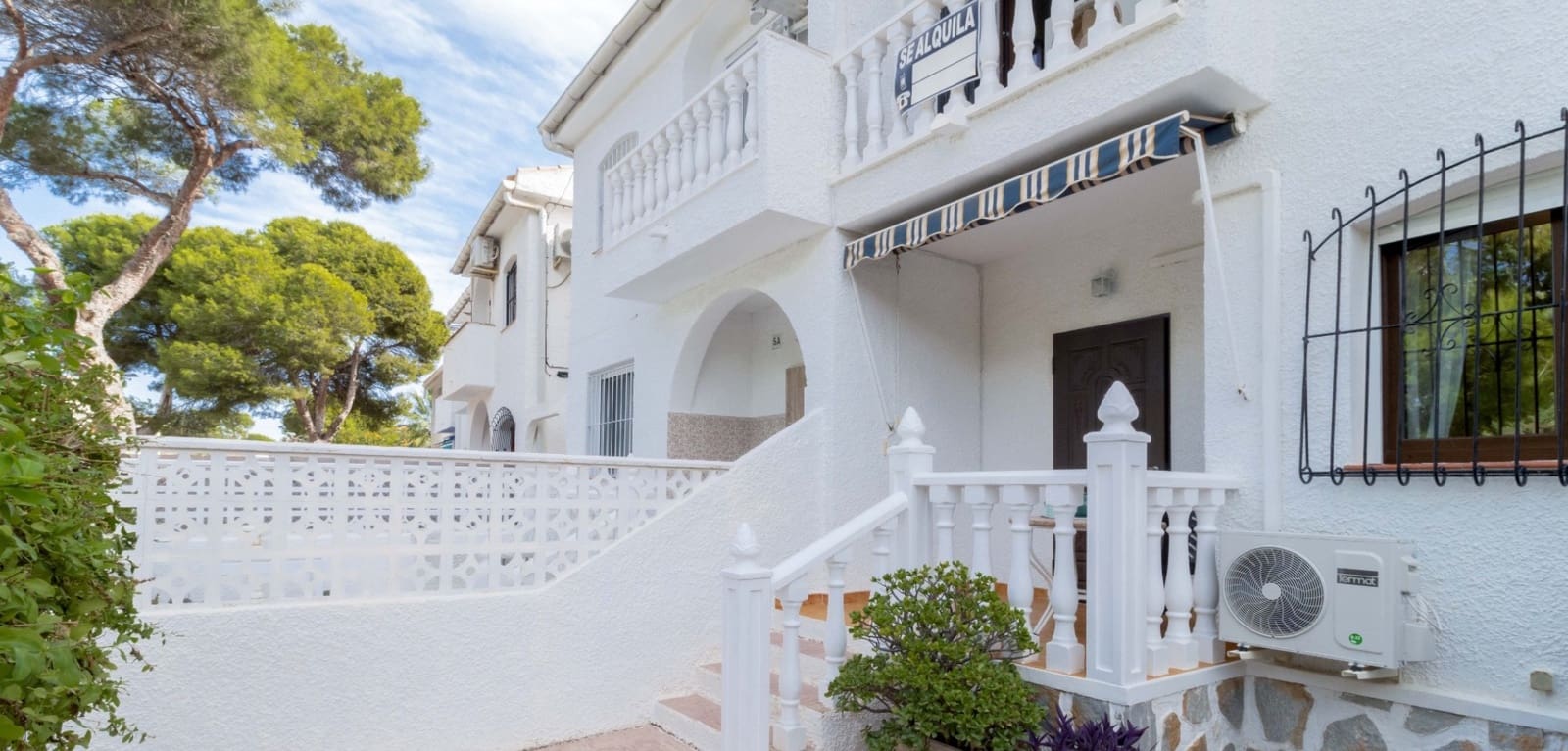 3 soveværelse Byhus til salg i Orihuela Costa - € 328.000 (Ref: 9819000)