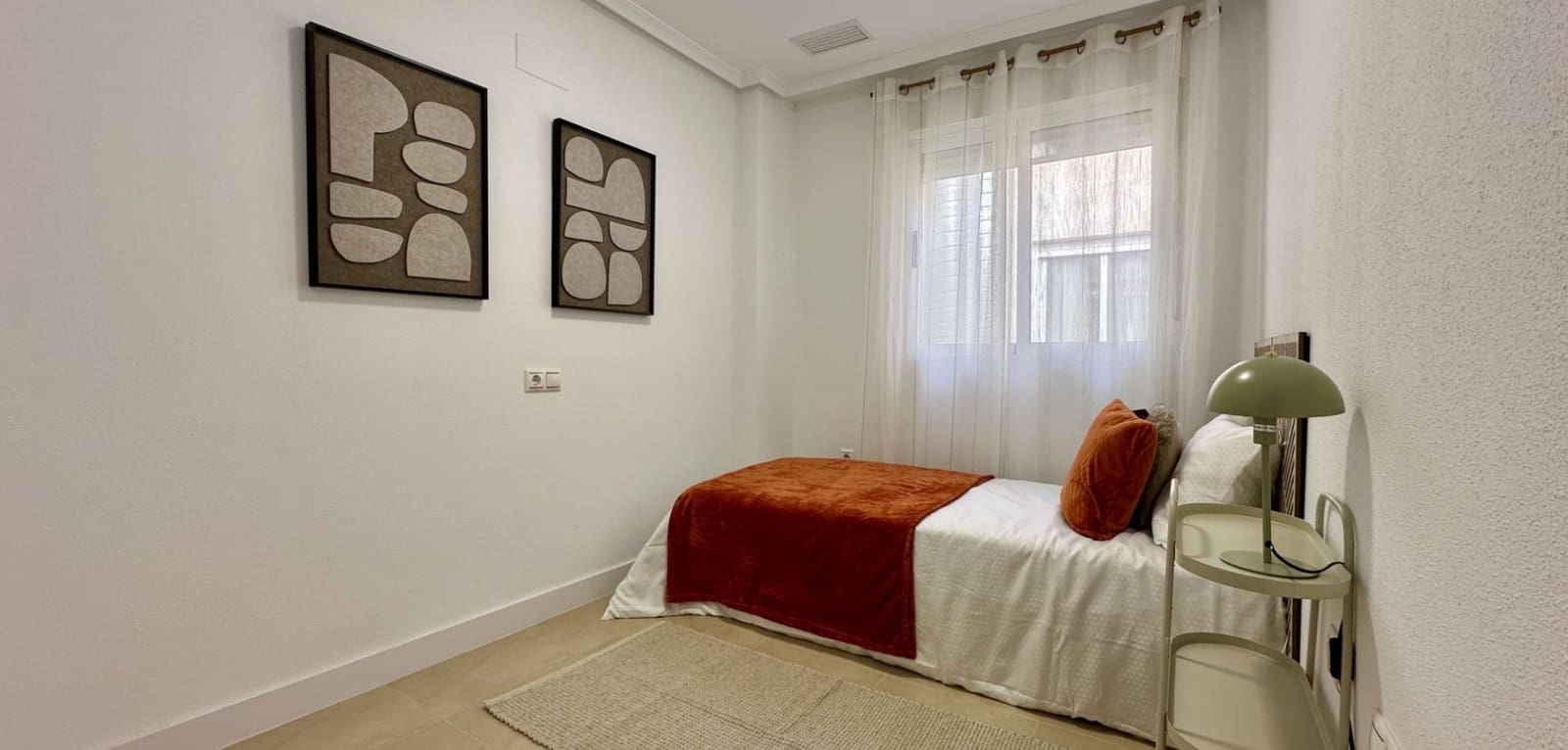 3 bedroom Apartment for sale in Torrevieja - € 155,000 (Ref: 9819005)