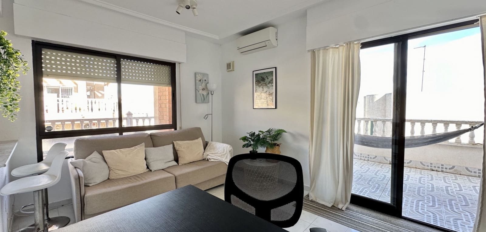 1 makuuhuone Huoneisto myytävänä paikassa Torrevieja - 139 900 € (Ref: 9819007)