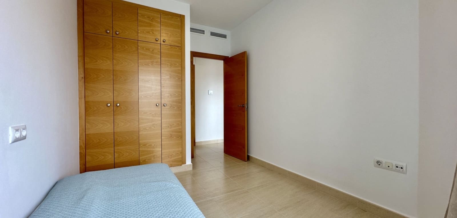 3 bedroom Apartment for sale in San Miguel de Salinas with pool garage - € 170,000 (Ref: 9819012)