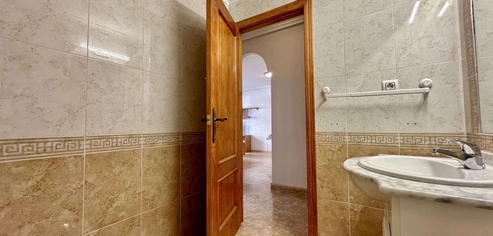 2 soverom Leilighet til salgs i Orihuela Costa med svømmebasseng garasje - € 185 000 (Ref: 9819013)