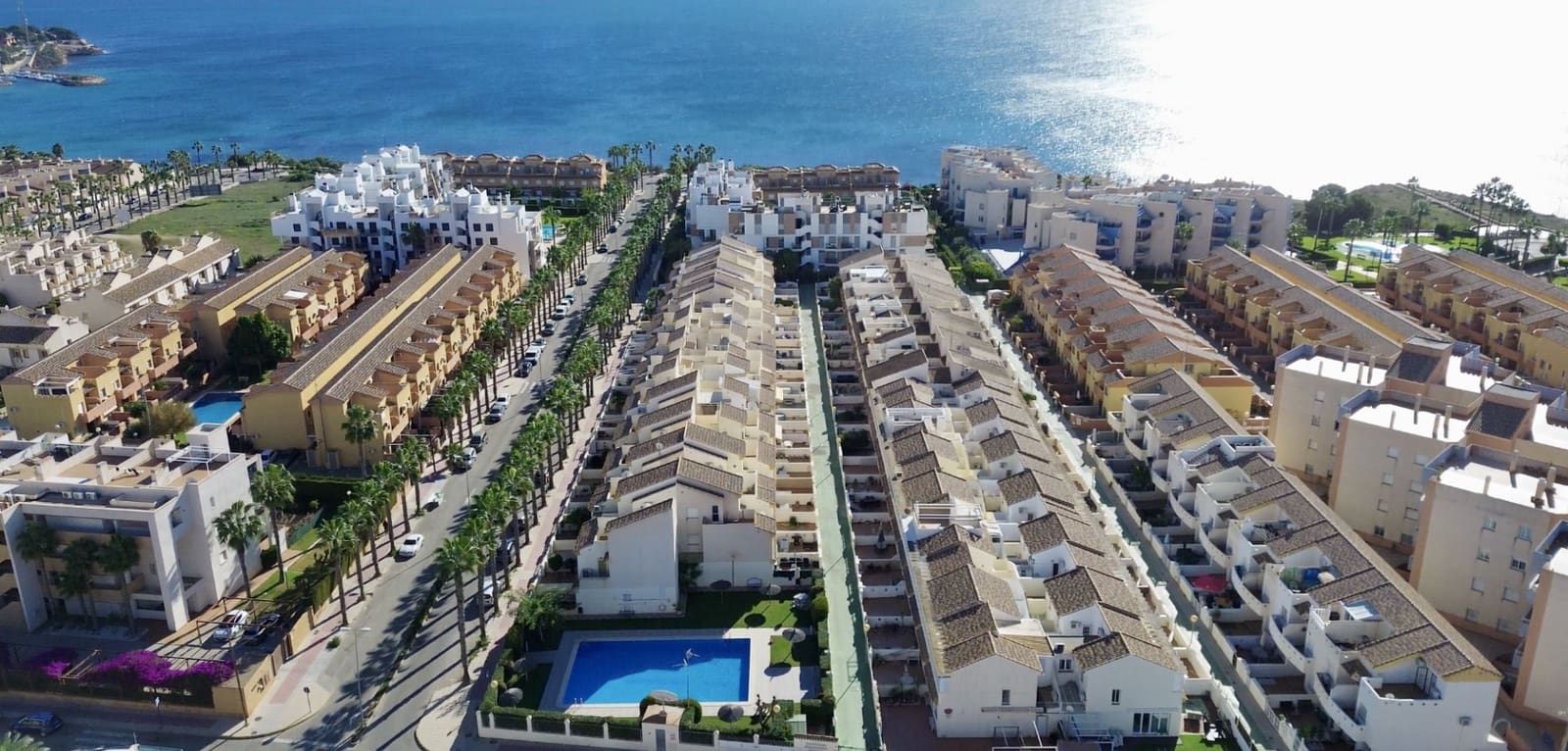 2 soverom Leilighet til salgs i Orihuela Costa med svømmebasseng garasje - € 185 000 (Ref: 9819013)