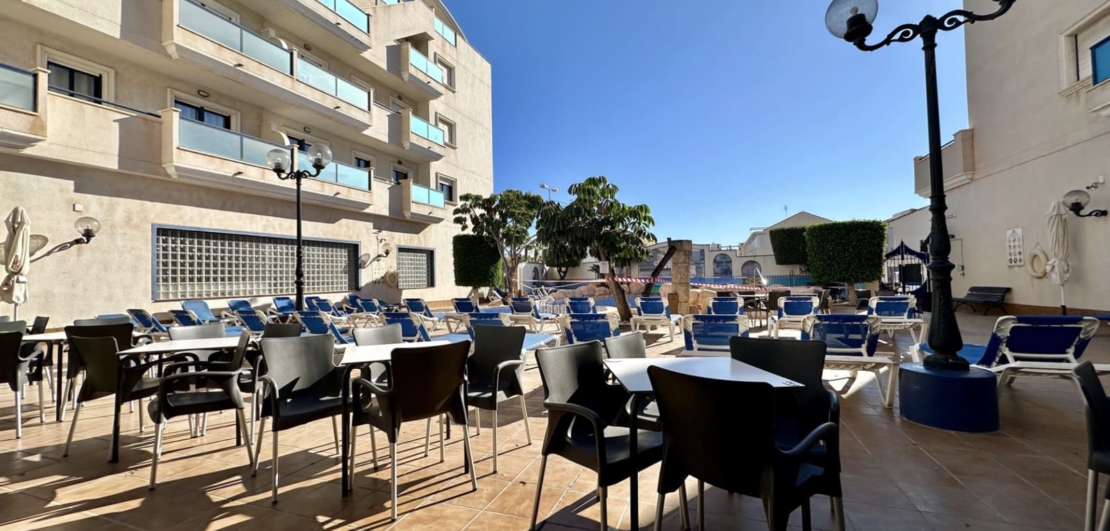 2 soverom Leilighet til salgs i Orihuela Costa med svømmebasseng garasje - € 185 000 (Ref: 9819013)