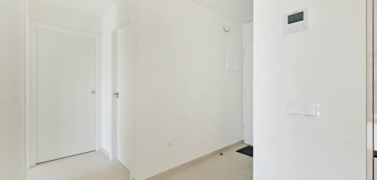 2 soveværelse Lejlighed til salg i Torrevieja med swimmingpool garage - € 379.000 (Ref: 9819014)