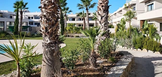 2 soveværelse Lejlighed til salg i La Veleta, Torrevieja med swimmingpool garage - € 379.000 (Ref: 9819014)