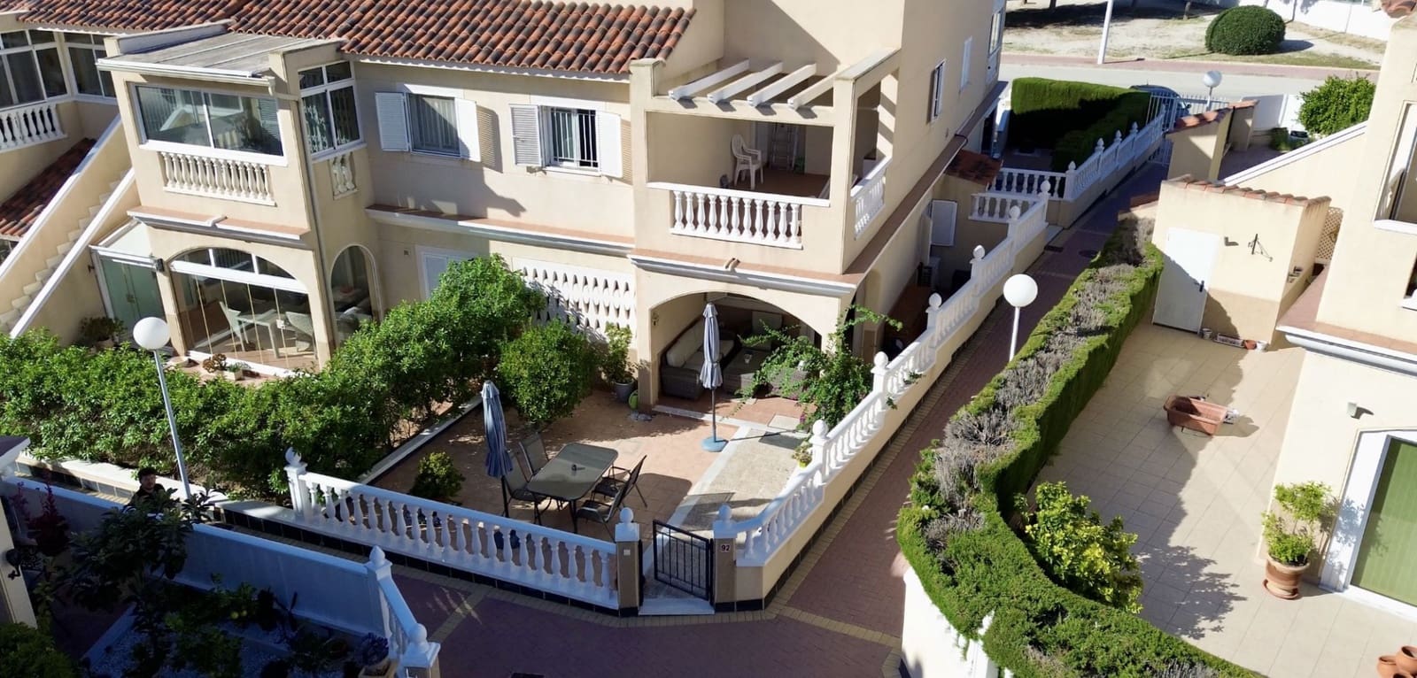 2 slaapkamer Appartement te koop in Orihuela Costa met zwembad - € 249.900 (Ref: 9819015)