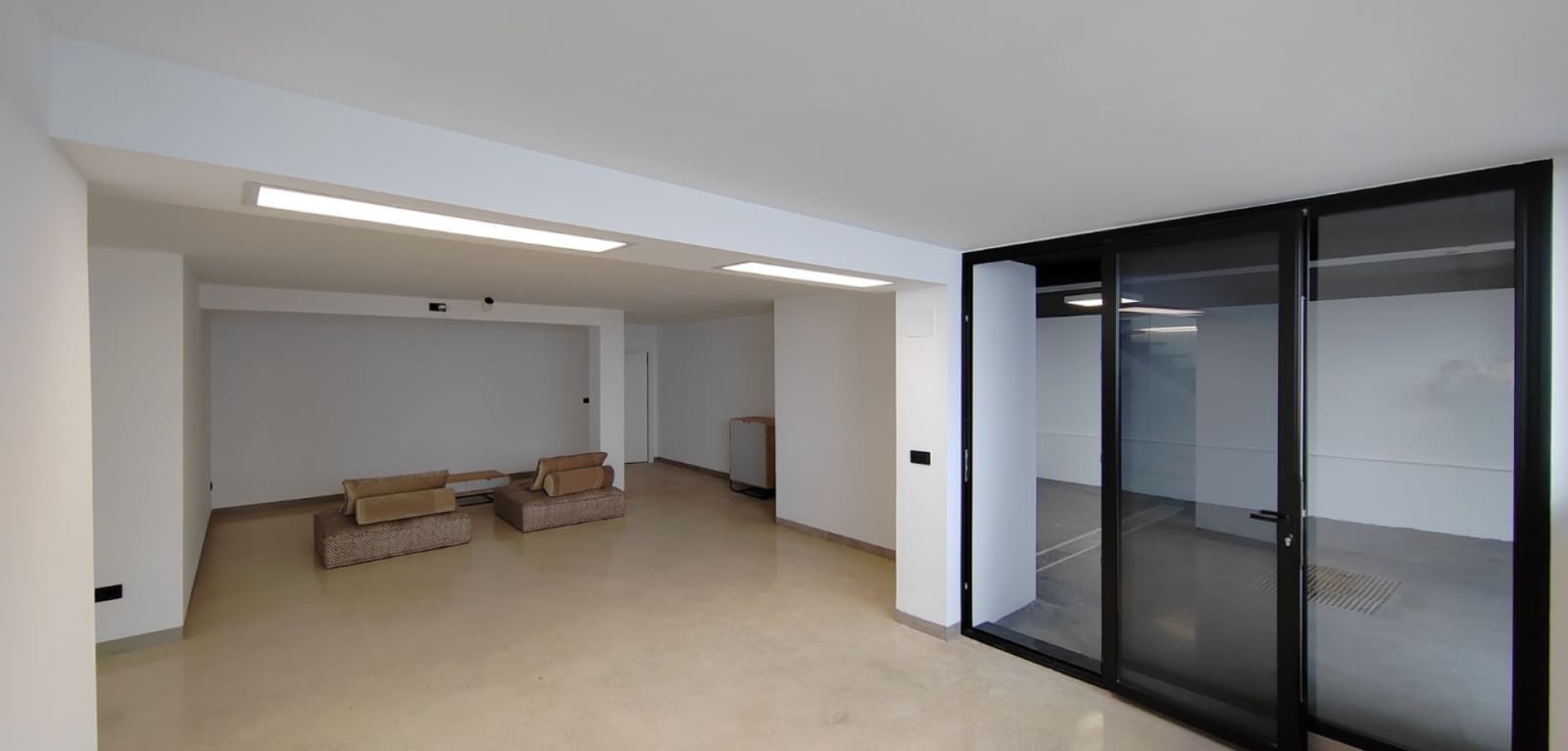 3 bedroom Villa for sale in Torrevieja with pool garage - € 750,000 (Ref: 9819019)