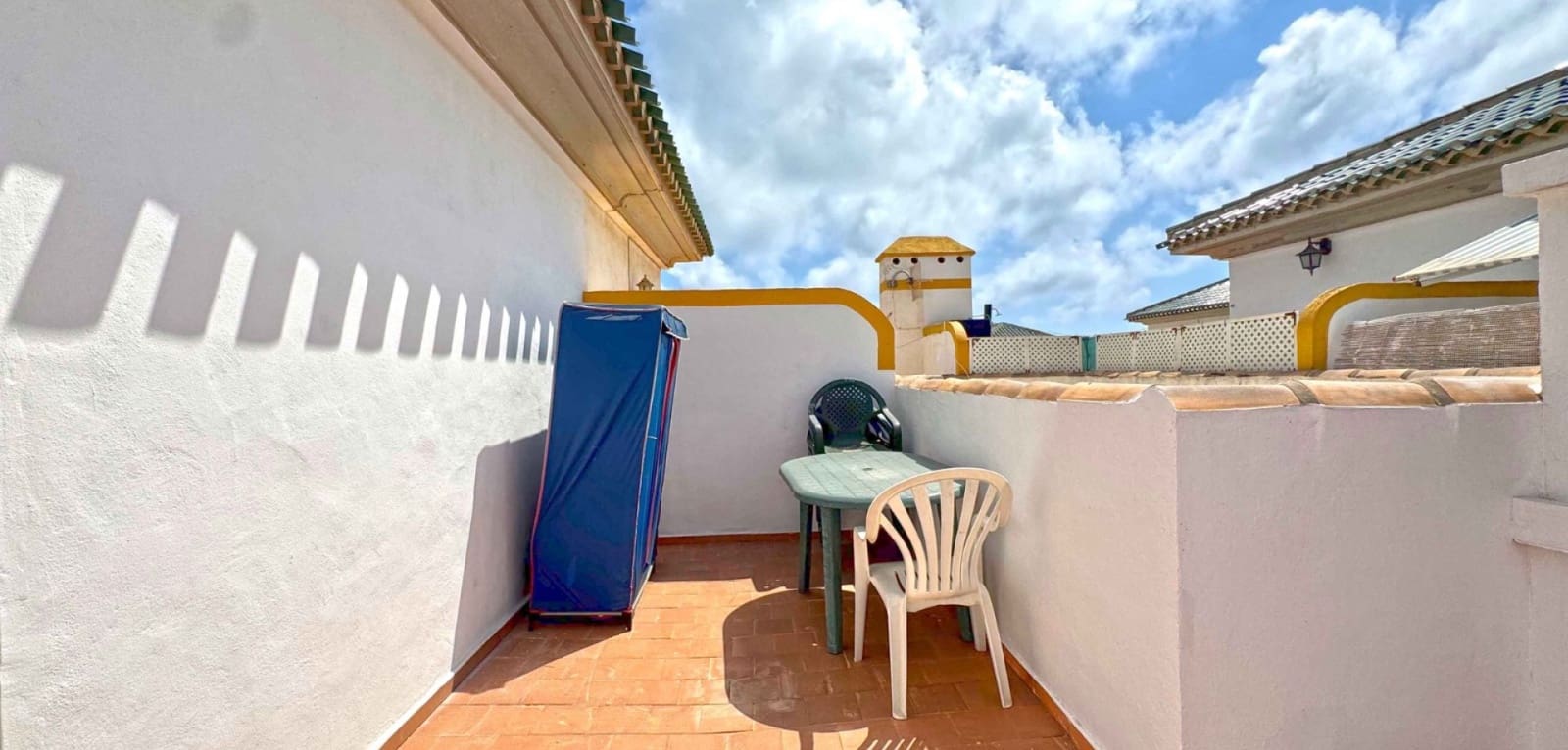 3 Zimmer Apartment zu verkaufen in Torrevieja mit Pool - 269.000 € (Ref: 9819033)