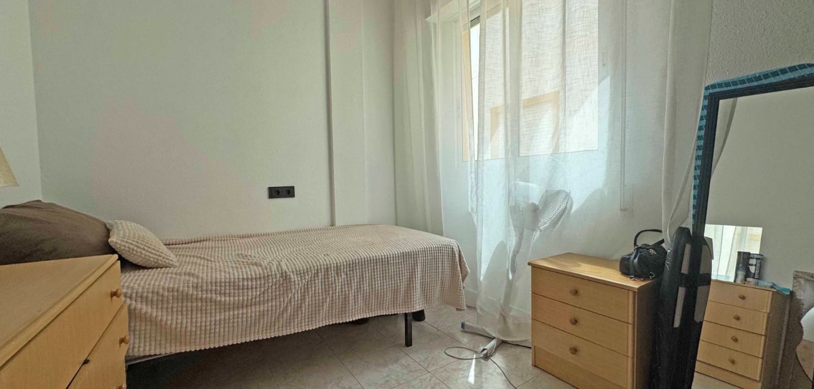 3 Zimmer Apartment zu verkaufen in Torrevieja mit Pool - 269.000 € (Ref: 9819033)