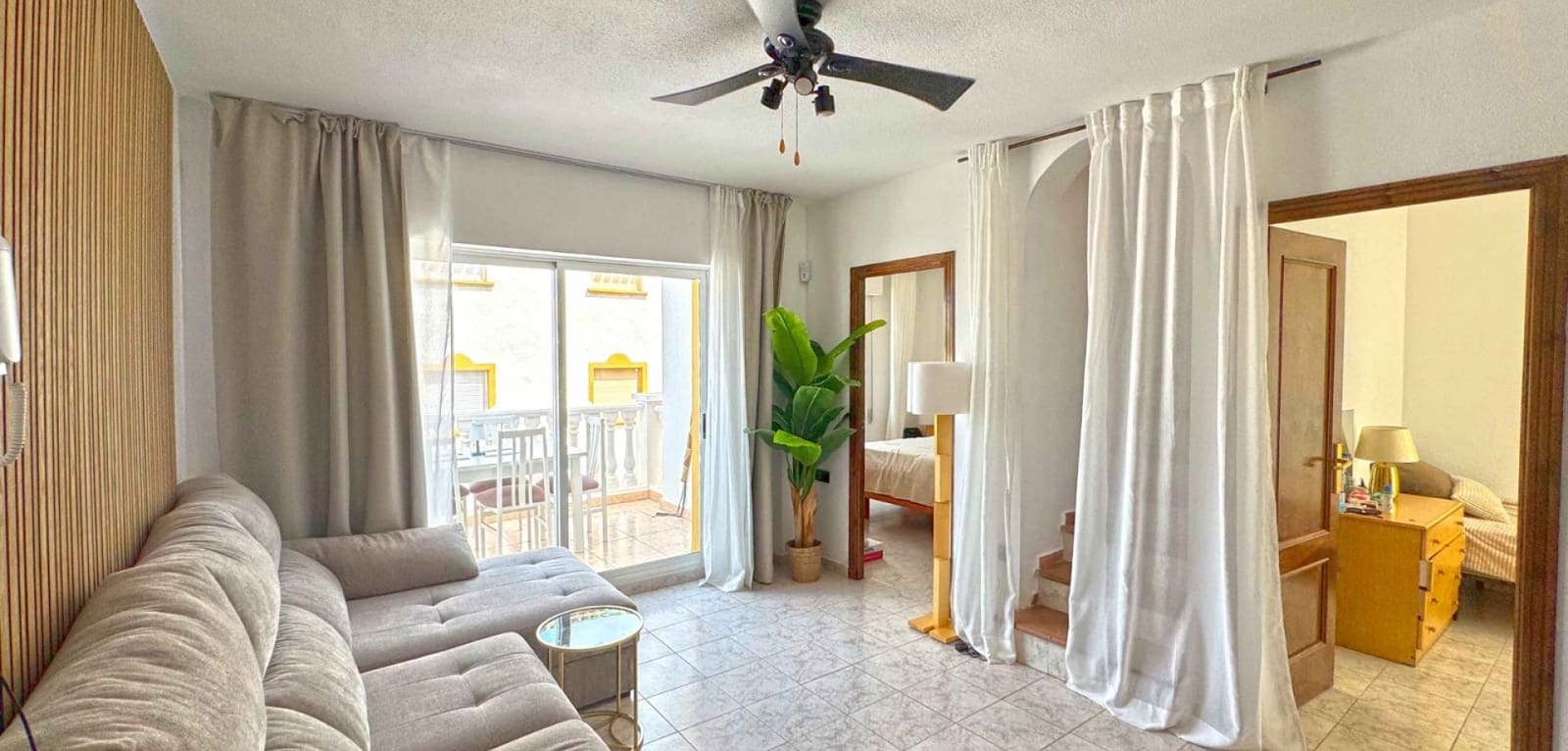 3 Zimmer Apartment zu verkaufen in Torrevieja mit Pool - 269.000 € (Ref: 9819033)
