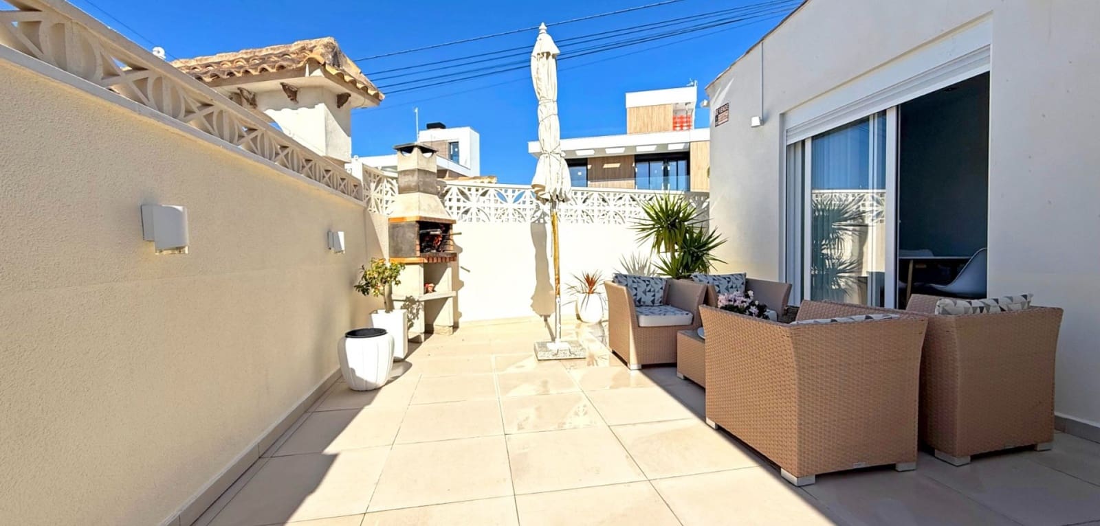 2 chambre Bungalow à vendre à Torrevieja avec piscine - 185 000 € (Ref: 9819038)