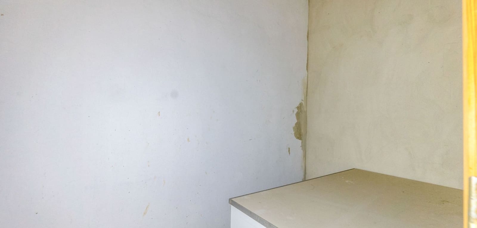 1 bedroom Commercial for sale in Torrevieja - € 420,000 (Ref: 9819041)