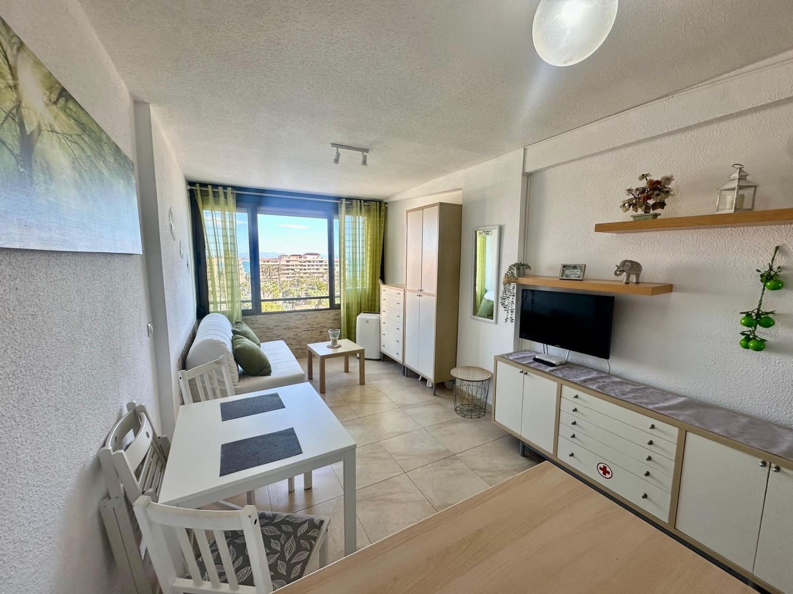 1 soveværelse Lejlighed til salg i Torrevieja - € 139.900 (Ref: 9819045)
