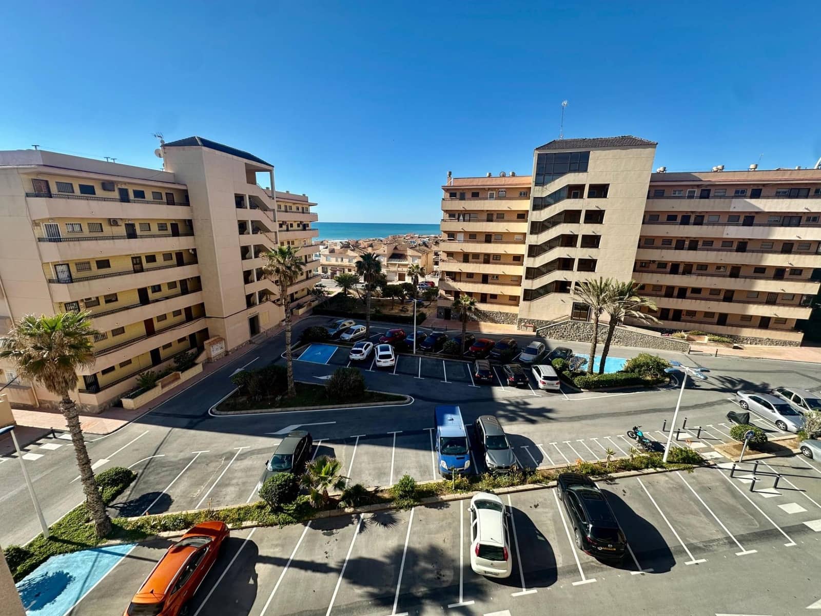 1 soveværelse Lejlighed til salg i Torrevieja - € 139.900 (Ref: 9819045)