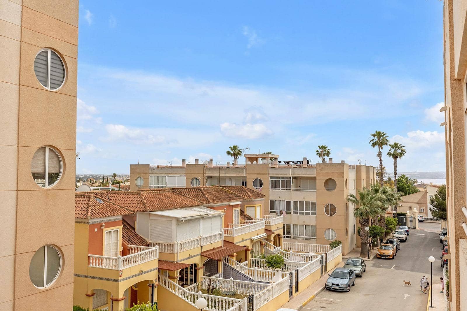2 sovrum Lägenhet till salu i Torrevieja med pool - 111 500 € (Ref: 9819048)