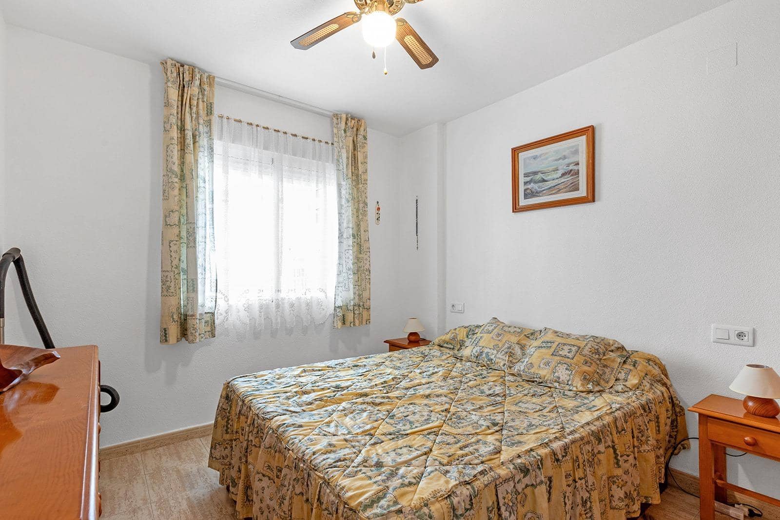 2 sovrum Lägenhet till salu i Torrevieja med pool - 111 500 € (Ref: 9819048)