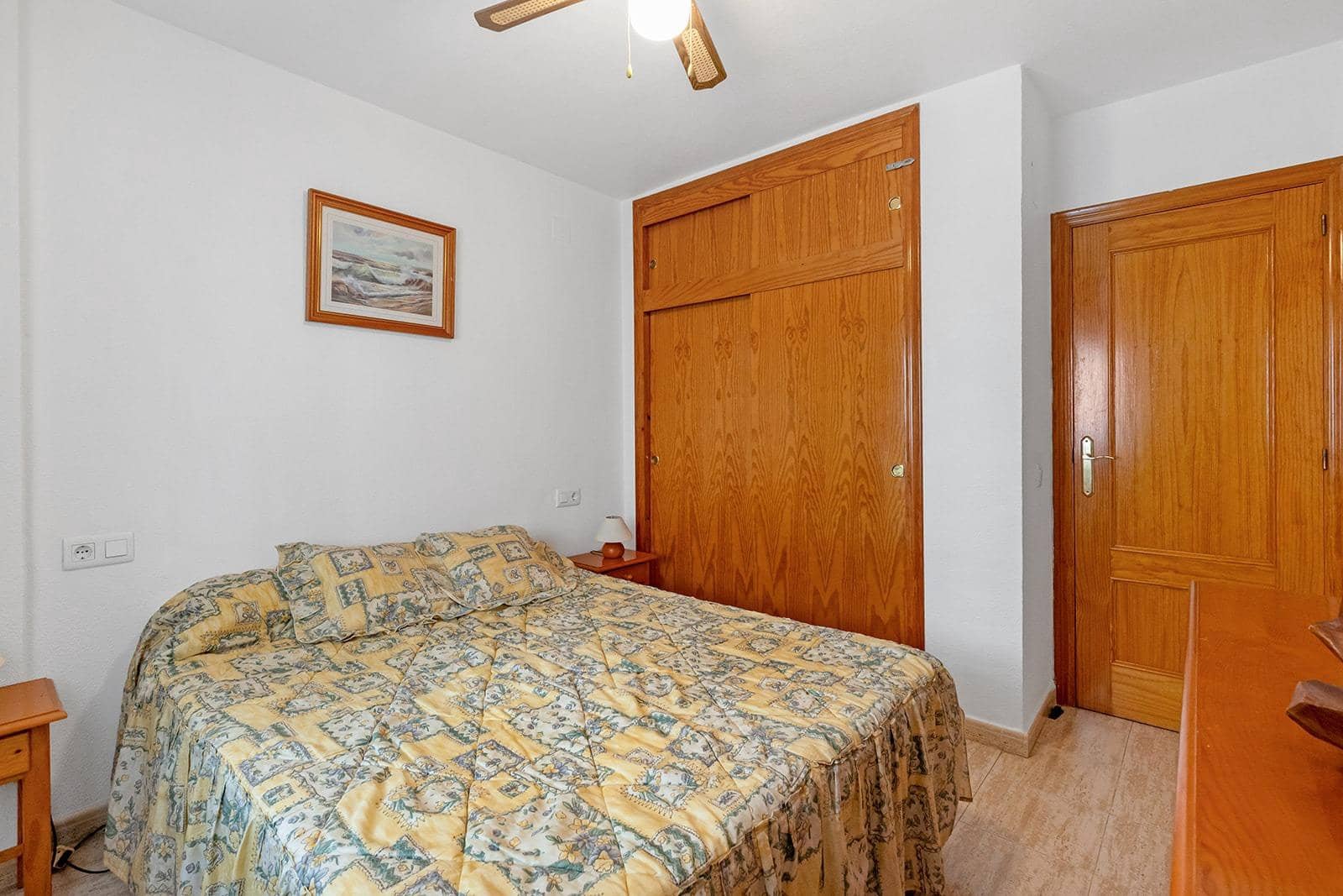 2 sovrum Lägenhet till salu i Torrevieja med pool - 111 500 € (Ref: 9819048)