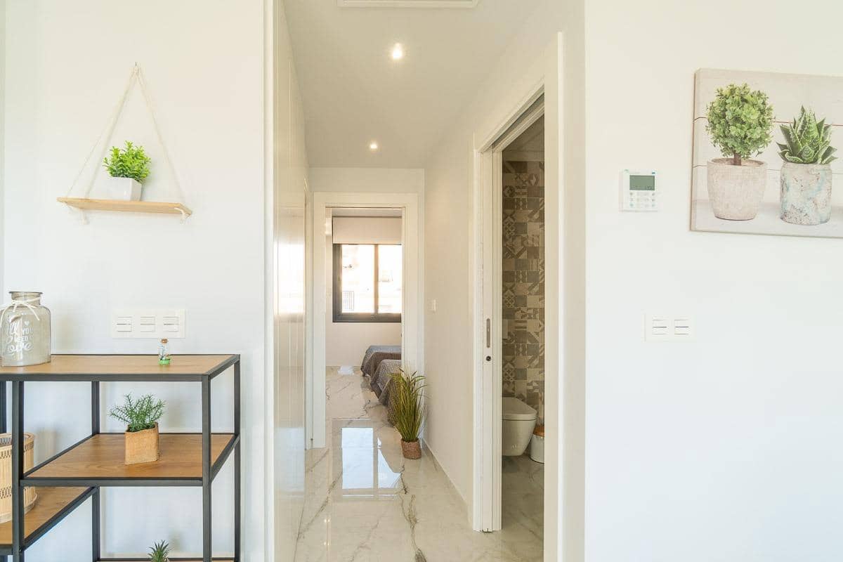 2 Zimmer Apartment zu verkaufen in Orihuela Costa mit Pool Garage - 275.000 € (Ref: 9819053)