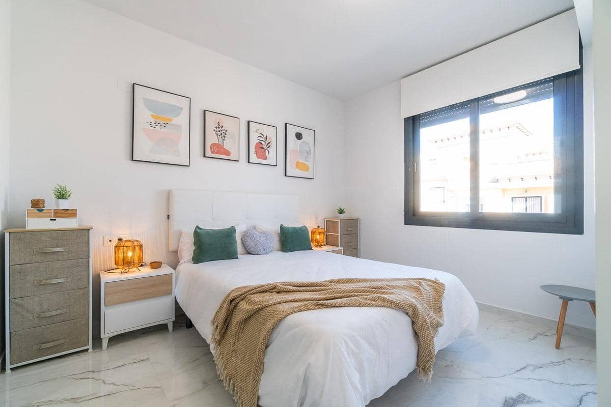 2 Zimmer Apartment zu verkaufen in Orihuela Costa mit Pool Garage - 275.000 € (Ref: 9819053)