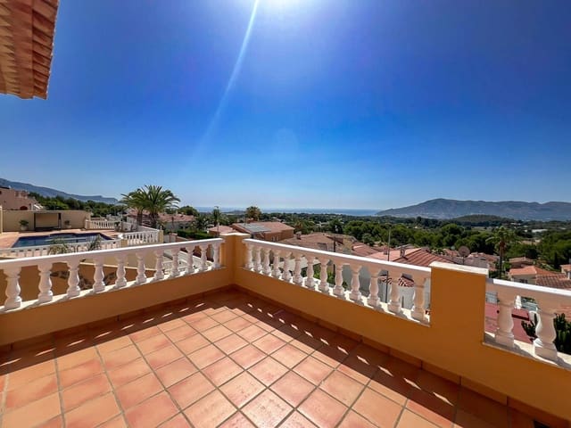 4 soveværelse Villa til salg i Escandinavia - Cautivador, Alfaz del Pi / L'Alfàs del Pi med swimmingpool garage - € 745.000 (Ref: 9819061)