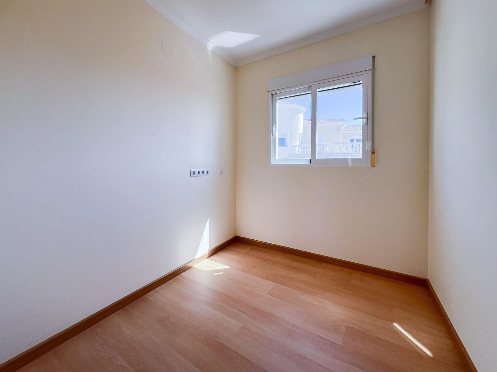 4 soveværelse Villa til salg i Alfaz del Pi / L'Alfas del Pi med swimmingpool garage - € 745.000 (Ref: 9819061)