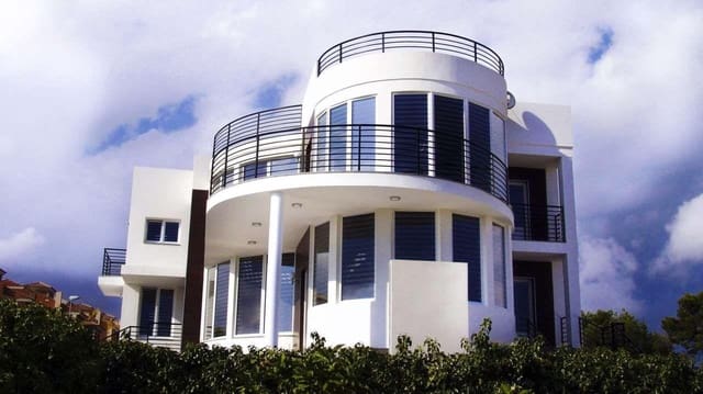 5 slaapkamer Villa te koop in Pueblo - Urbanizaciones, Alfaz del Pi / L'Alfàs del Pi met zwembad garage - € 1.250.000 (Ref: 9819072)