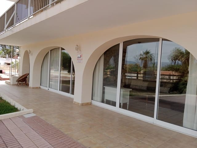 4 soverom Villa til salgs i Alfaz del Pi / L'Alfàs del Pi med svømmebasseng - € 1 350 000 (Ref: 9819074)