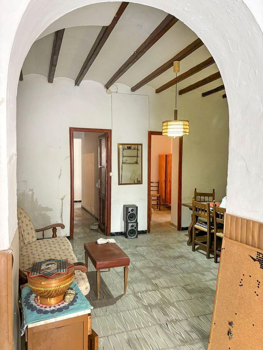 4 soveværelse Villa til salg i Alfaz del Pi / L'Alfas del Pi - € 225.000 (Ref: 9819075)