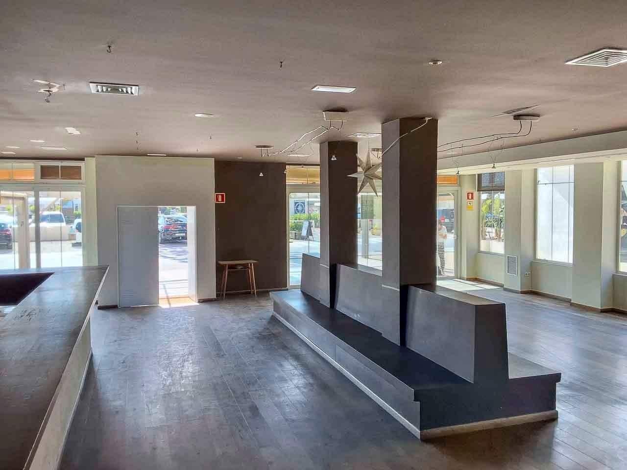 Commercieel te koop in Altea - € 695.000 (Ref: 9819077)