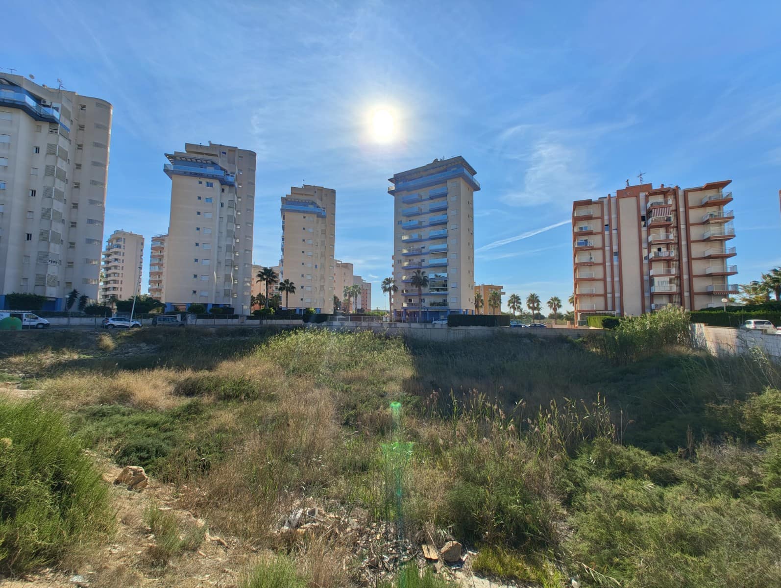 Building Plot for sale in Guardamar del Segura - € 2,400,000 (Ref: 9819080)