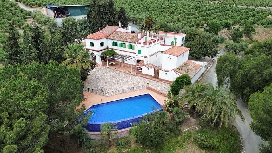 10 soverom Finca/Herregård til salgs i Puerto Lumbreras med svømmebasseng garasje - € 2 850 000 (Ref: 9819083)