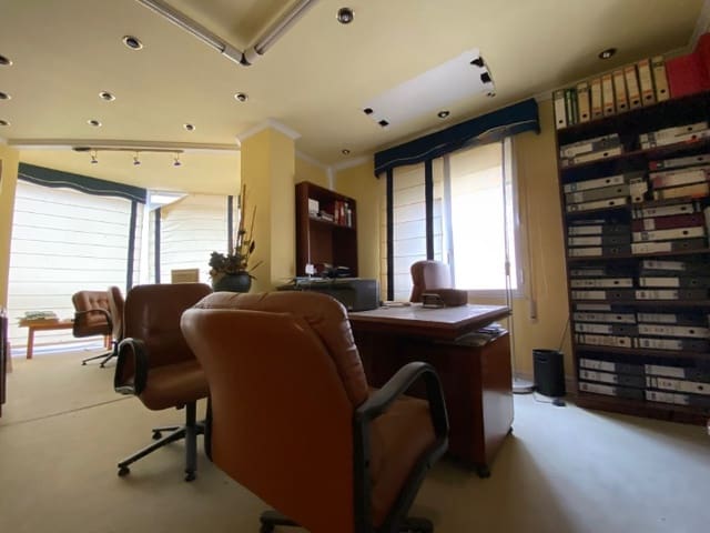 5 chambre Appartement à vendre à El Molino, Torrevieja avec piscine - 330 000 € (Ref: 9819401)