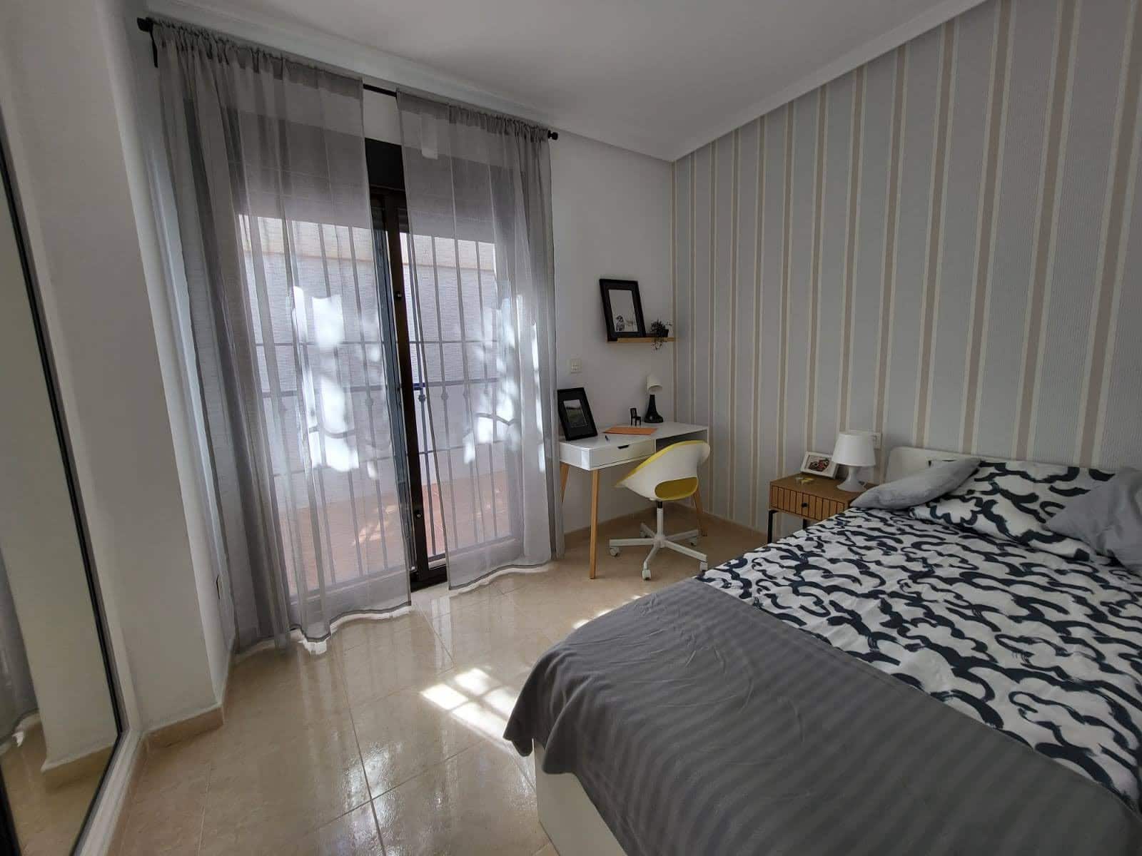3 soveværelse Byhus til salg i San Miguel de Salinas med swimmingpool - € 229.000 (Ref: 9819406)