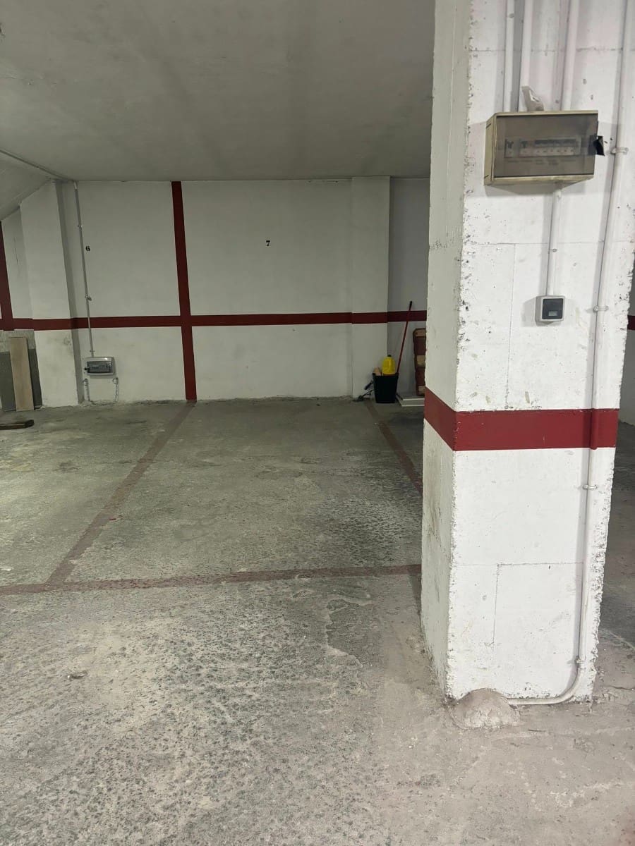 2 soveværelse Lejlighed til salg i Torrevieja med garage - € 355.000 (Ref: 9819414)