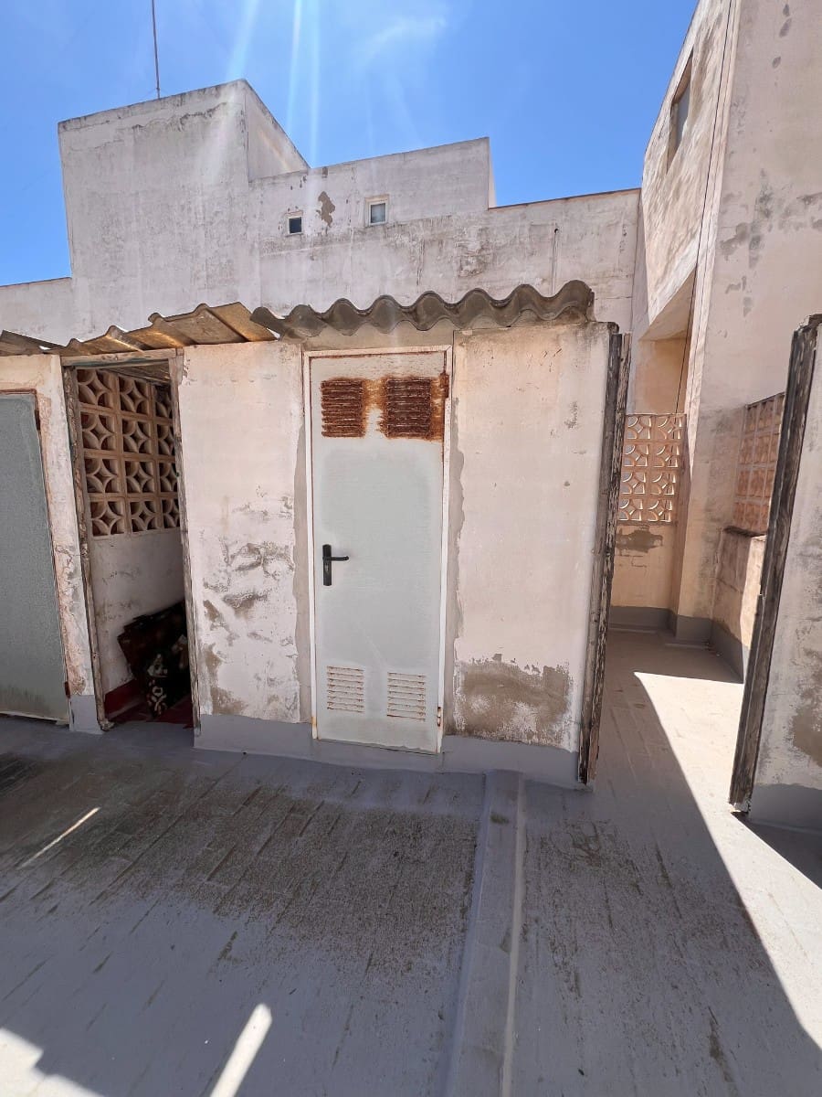 2 soverom Penthouse til salgs i Guardamar del Segura med garasje - € 239 000 (Ref: 9819416)
