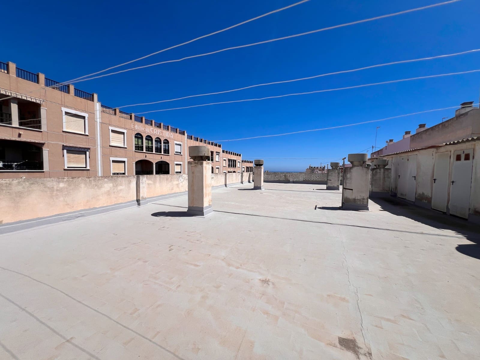 2 soverom Penthouse til salgs i Guardamar del Segura med garasje - € 239 000 (Ref: 9819416)