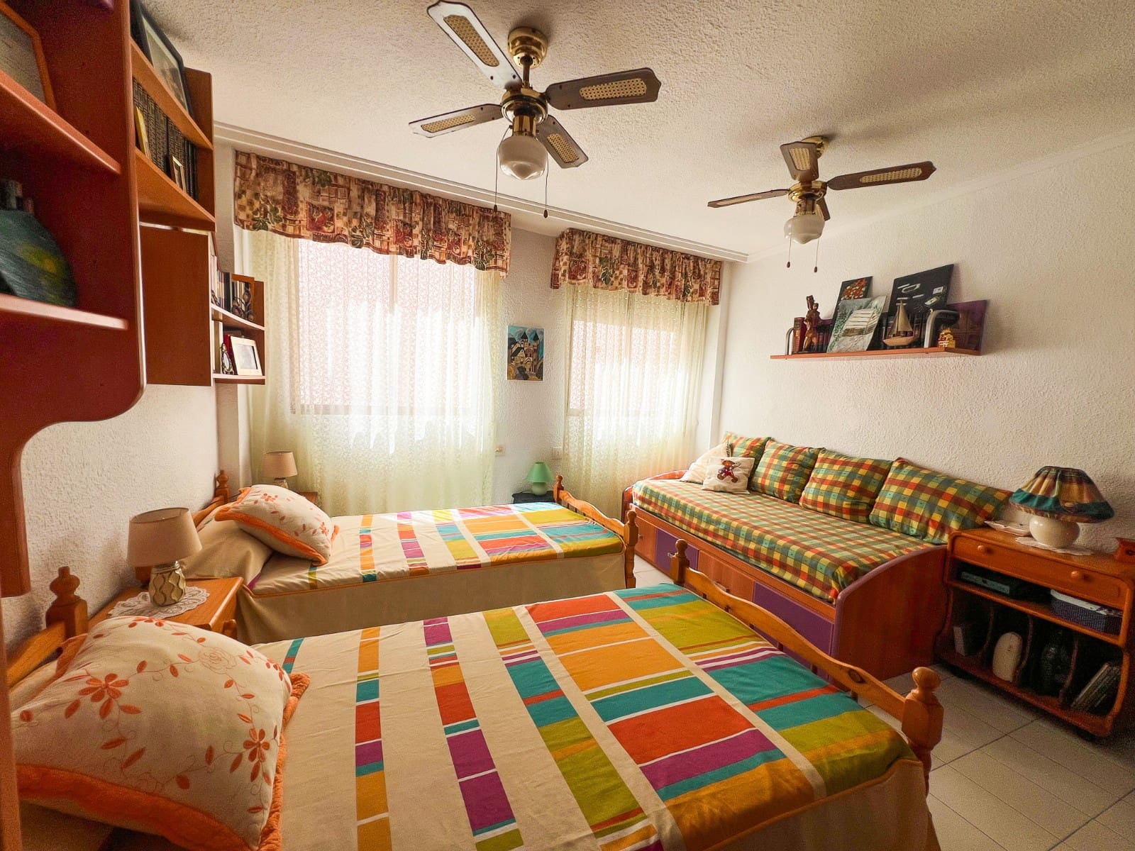 2 soverom Penthouse til salgs i Guardamar del Segura med garasje - € 239 000 (Ref: 9819416)