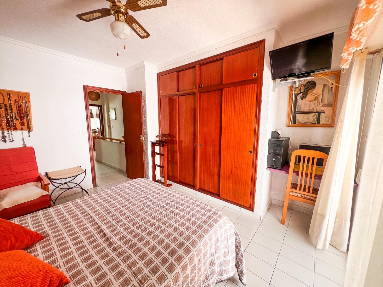 2 soverom Penthouse til salgs i Guardamar del Segura med garasje - € 239 000 (Ref: 9819416)