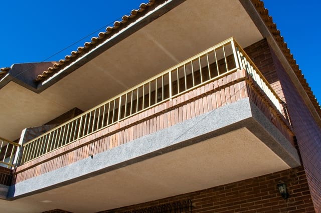 5 sovrum Hus till salu i Torre de la Horadada, Pilar de la Horadada med garage - 360 000 € (Ref: 9819418)
