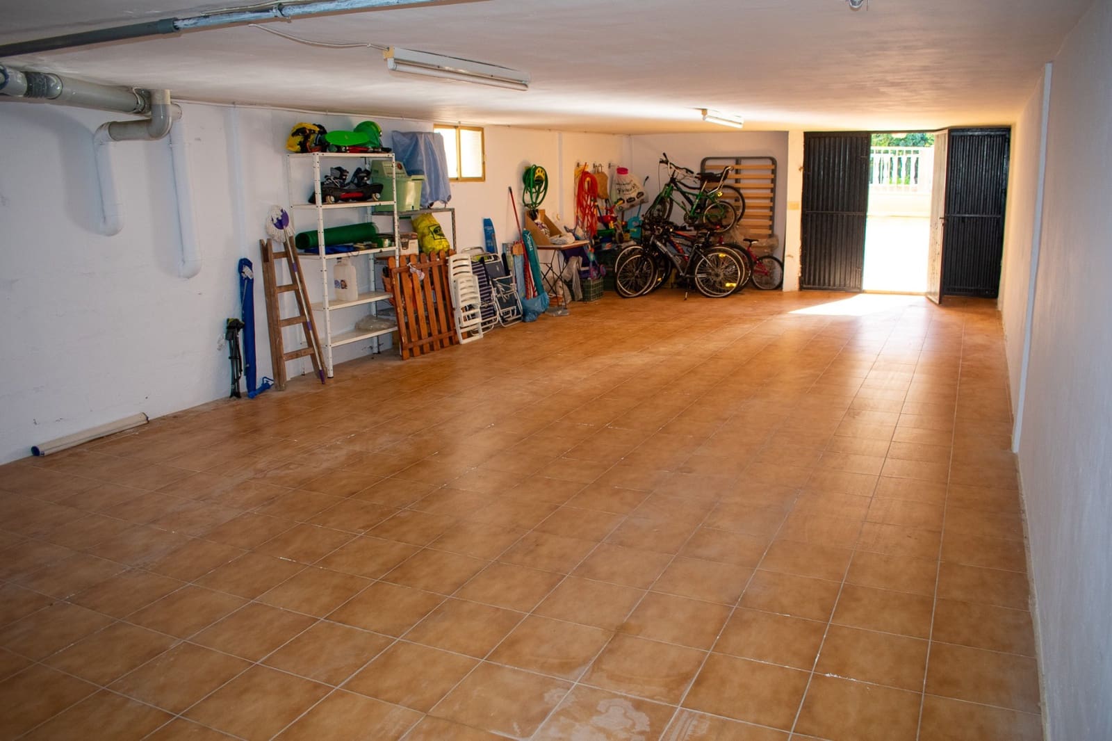 Casa de 5 habitaciones en Pilar de la Horadada en venta con garaje - 360.000 € (Ref: 9819418)